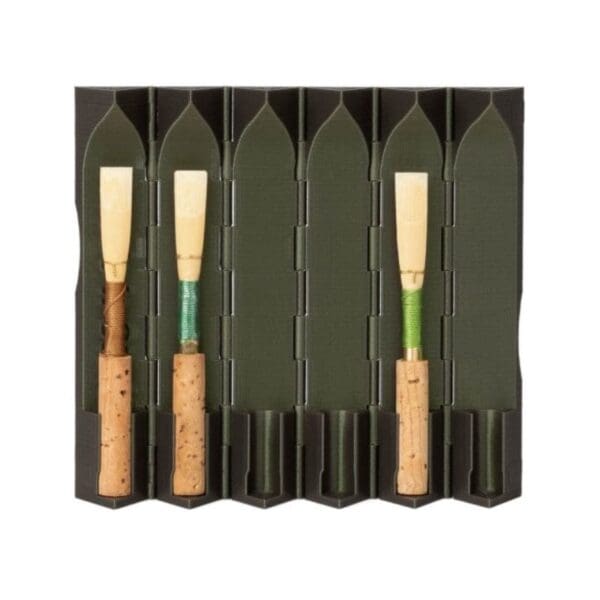Reeds 'n Stuff | Hexagon Reed Case for 6 Oboe Reeds: Moss Green