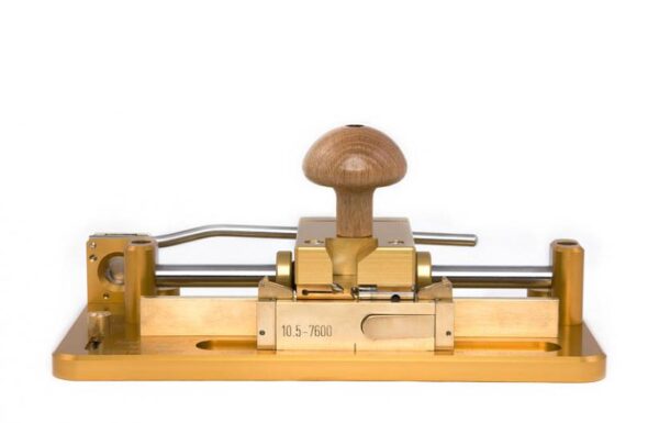 Reeds 'n Stuff | Oboe Gouging Machine