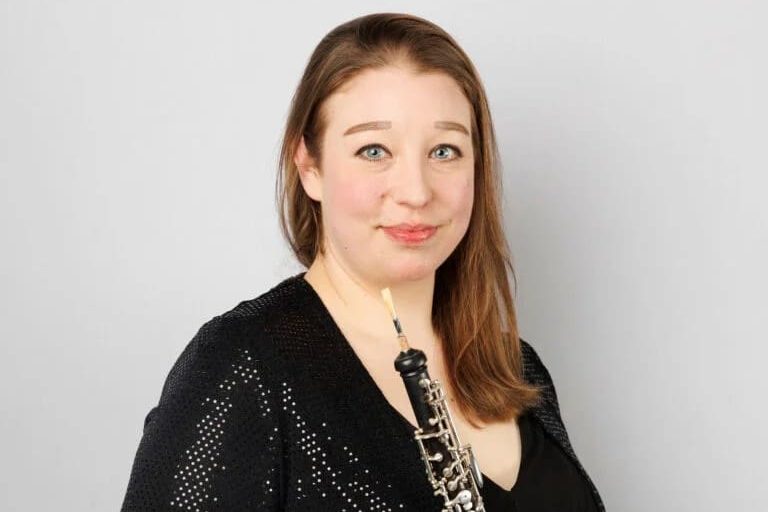 Suzie Thorn image