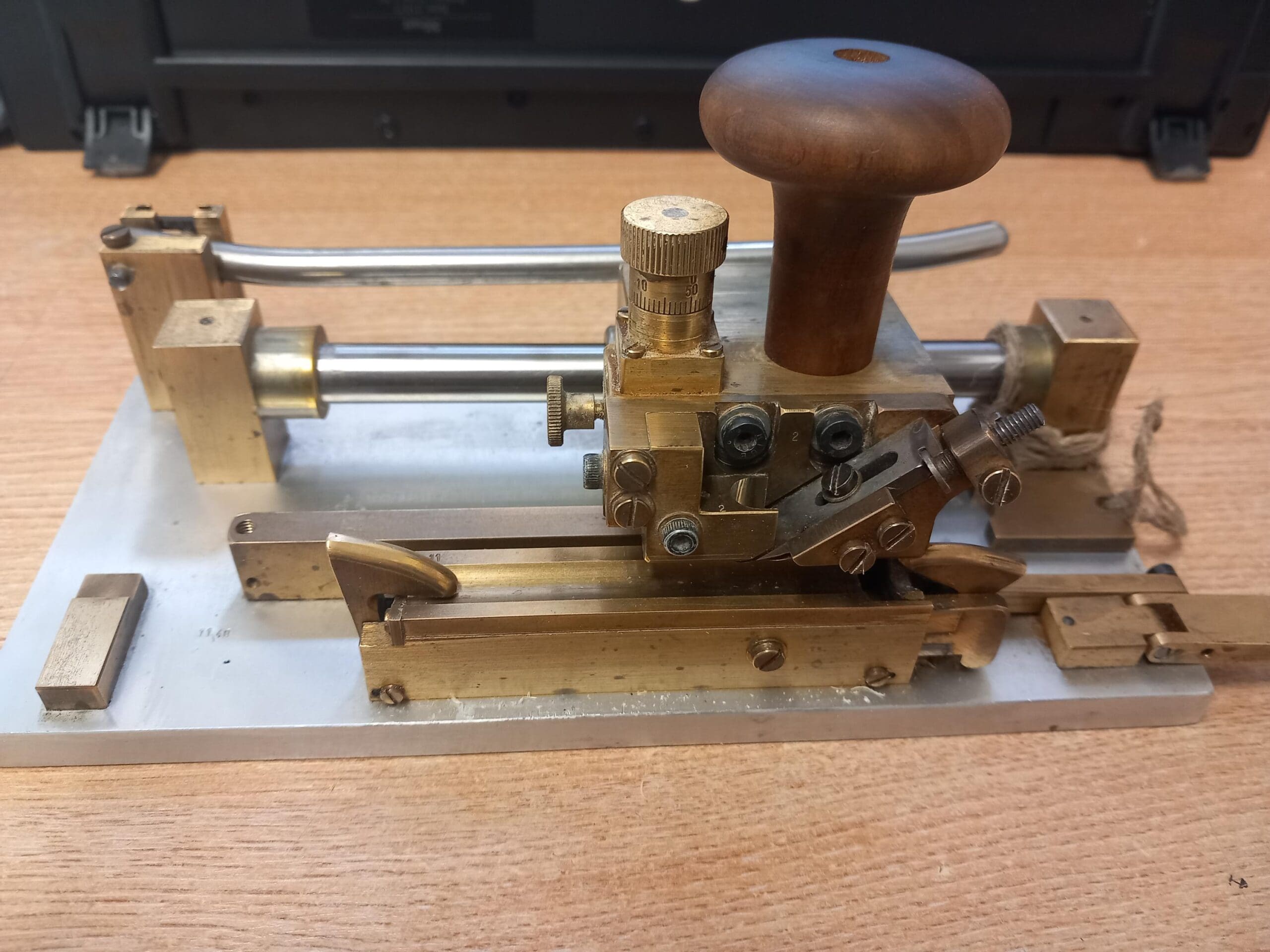 Kunibert Michel Oboe Gouging Machine Howarth of London